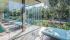 CERRAMIENTO, CORTINA, CORREDERA, CRISTAL, HORIZONTAL, TERRAZA, ABATIBLE, PUERTA, CIERRES, ALUMINIO, PLEGABLE, INTERIORES, TRANSPARENTE, COCINA, EXTERIOR, INTERIOR, CIERRE, PORCHE, BALCÓN, VIDRIO, CASAS, EXTERIORES, SIN PERFILES, SIN GUÍA, ACRÍLICO, PISCINA, JARDÍN